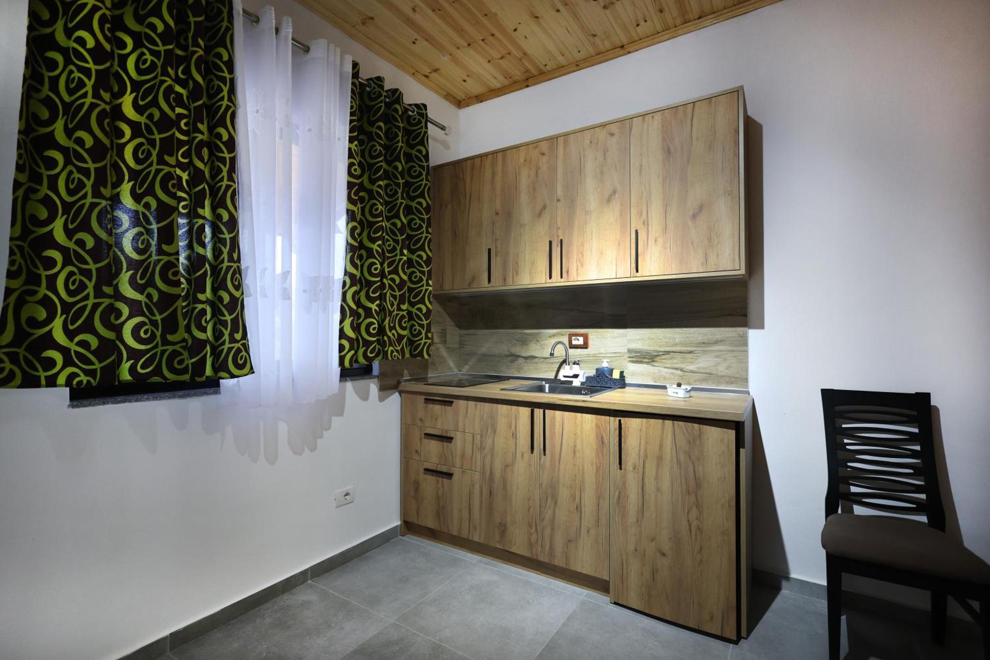 Olive Oasis Studio ベラト エクステリア 写真
